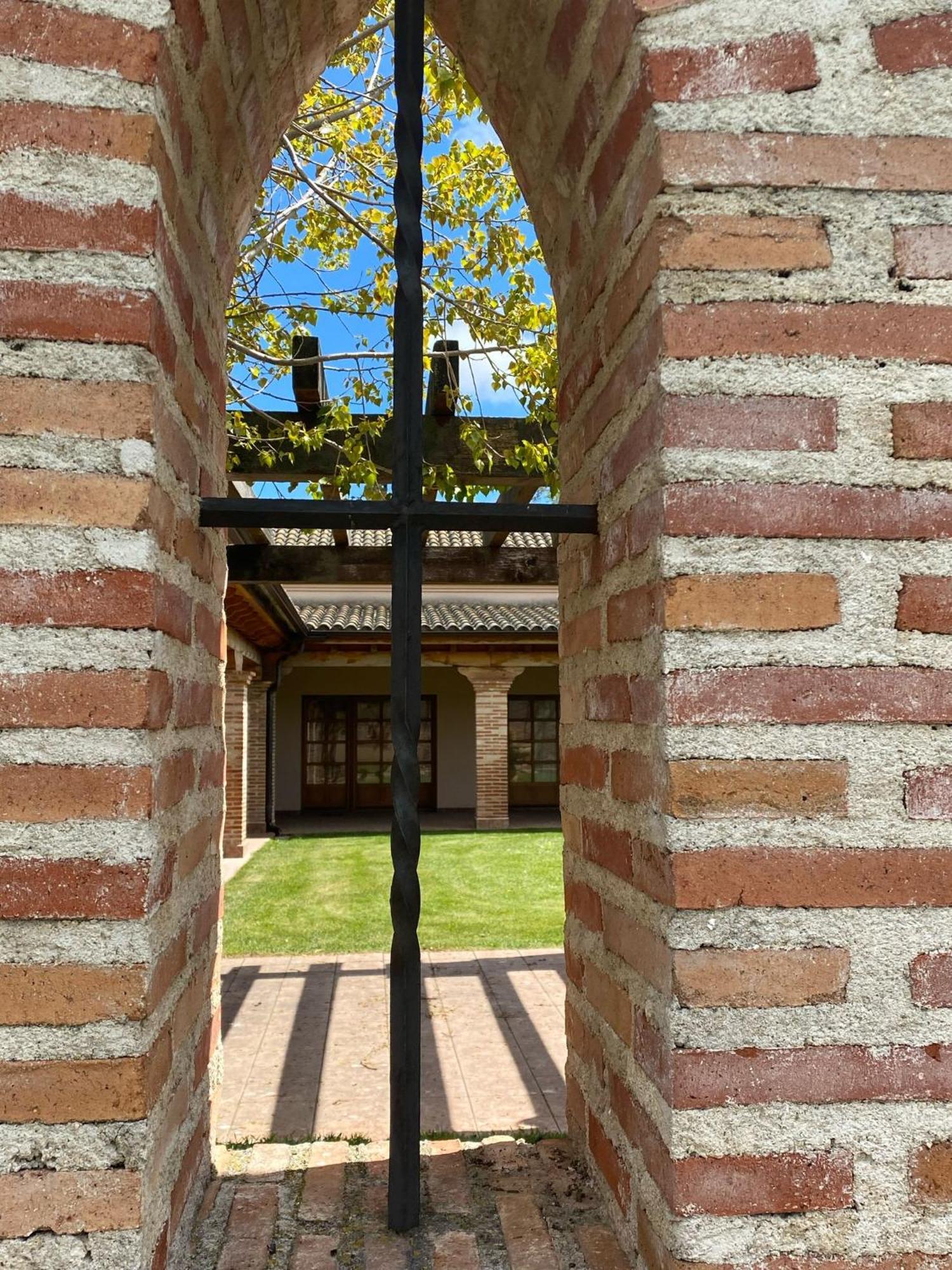 Casas Olmo Y Fresno Jardin Y Piscina A 17 Kilometros De Саламанка Экстерьер фото