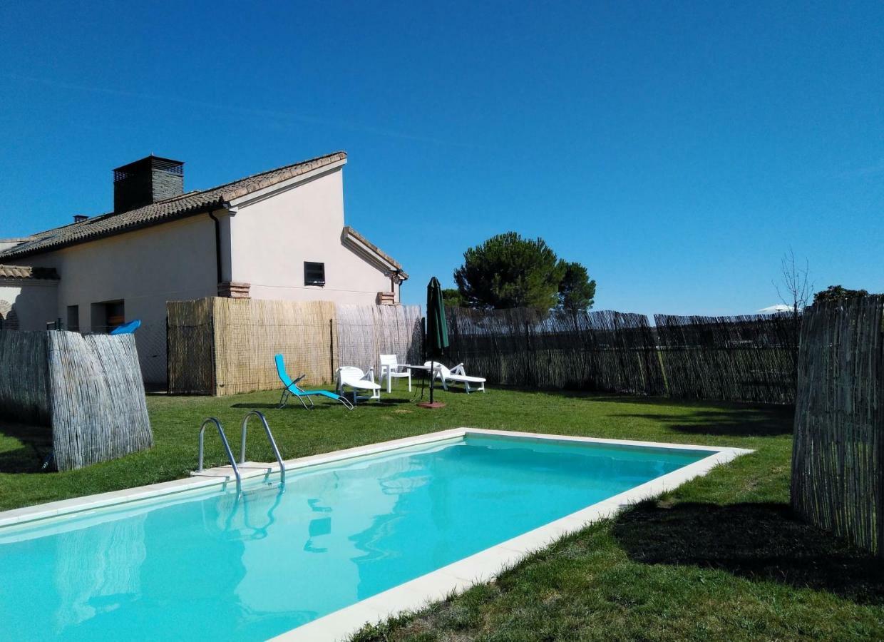 Casas Olmo Y Fresno Jardin Y Piscina A 17 Kilometros De Саламанка Экстерьер фото